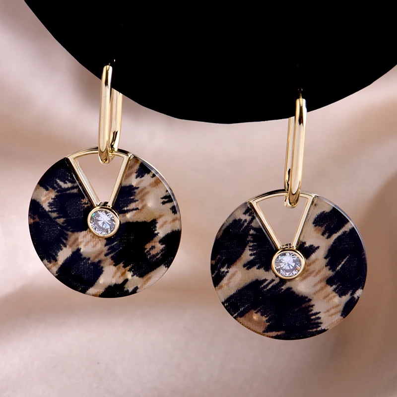 925 Silver needle Retro Simplicity Synthetic resin ear studs Light luxury charm drop earring for women gift jewelry fashion
925 Silver needle Retro Simplicity Synthetic resin ear studs Light luxury charm drop earring for women gift jewelry fashion
