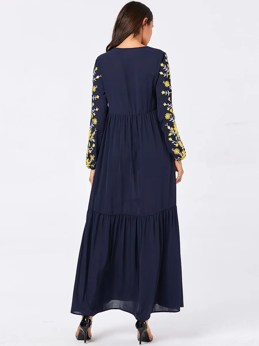 Fashion Arab Large Size Women's Navy Blue Embroidered Long Sleeve Muslim Casual Big Swing Dress Abaya Islamic Clothing Turkish
Fashion Arab Large Size Women's Navy Blue Embroidered Long Sleeve Muslim Casual Big Swing Dress Abaya Islamic Clothing Turkish