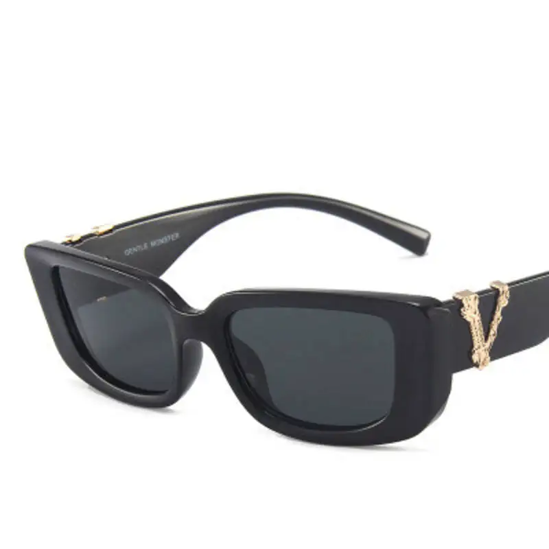 Metal V letters Rectangle Sunglasses For Women 2021 Luxury Brand Retro Square Small Frame Sun Glasses Female Transparent Shades
Metal V letters Rectangle Sunglasses For Women 2021 Luxury Brand Retro Square Small Frame Sun Glasses Female Transparent Shades