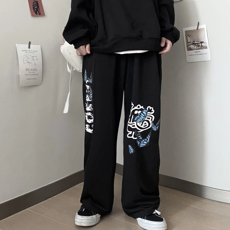 2021 Summer Harajuku Japanese Bombing Street Dark and Sub-Wind Graffiti Straight Pants Men and Women Streetwear Trend
2021 Summer Harajuku Japanese Bombing Street Dark and Sub-Wind Graffiti Straight Pants Men and Women Streetwear Trend