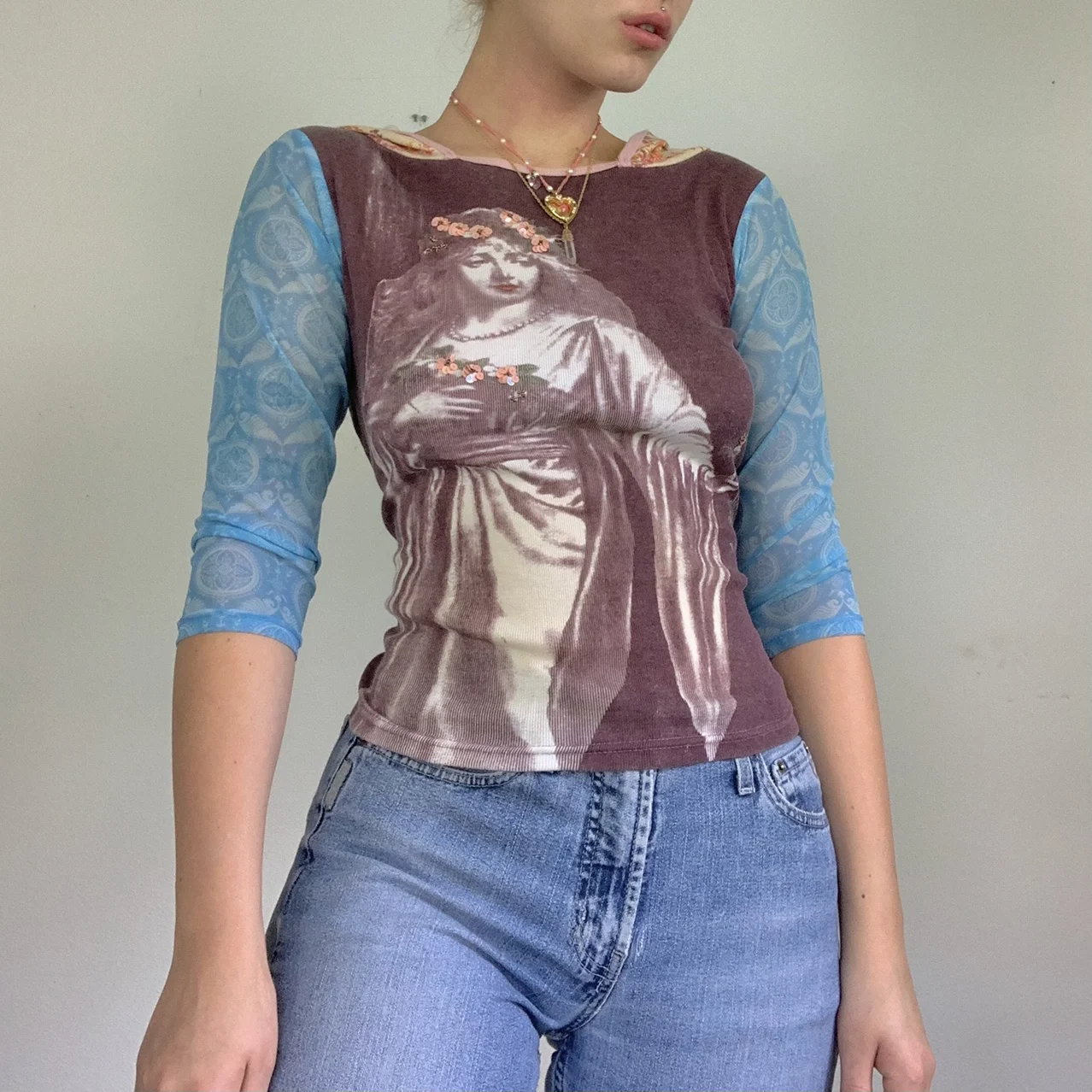 Женские толстовки в стиле пэчворк, повседневные облегающие Топы с капюшоном и цветочным принтом богини с рукавом 3/4, сезон весна-осень-зима, коричневые и синие, лидер продаж
Женские толстовки в стиле пэчворк, повседневные облегающие Топы с капюшоном и цветочным принтом богини с рукавом 3/4, сезон весна-осень-зима, коричневые и синие, лидер продаж