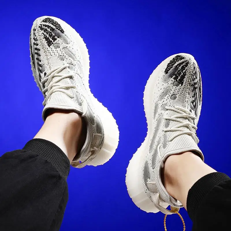 New Mens Running Shoes Cross-border Large Size Luminous Coconut Tide Shoes Popcorn Sole Comfortable Lightweight Cushioning Shoes
New Mens Running Shoes Cross-border Large Size Luminous Coconut Tide Shoes Popcorn Sole Comfortable Lightweight Cushioning Shoes