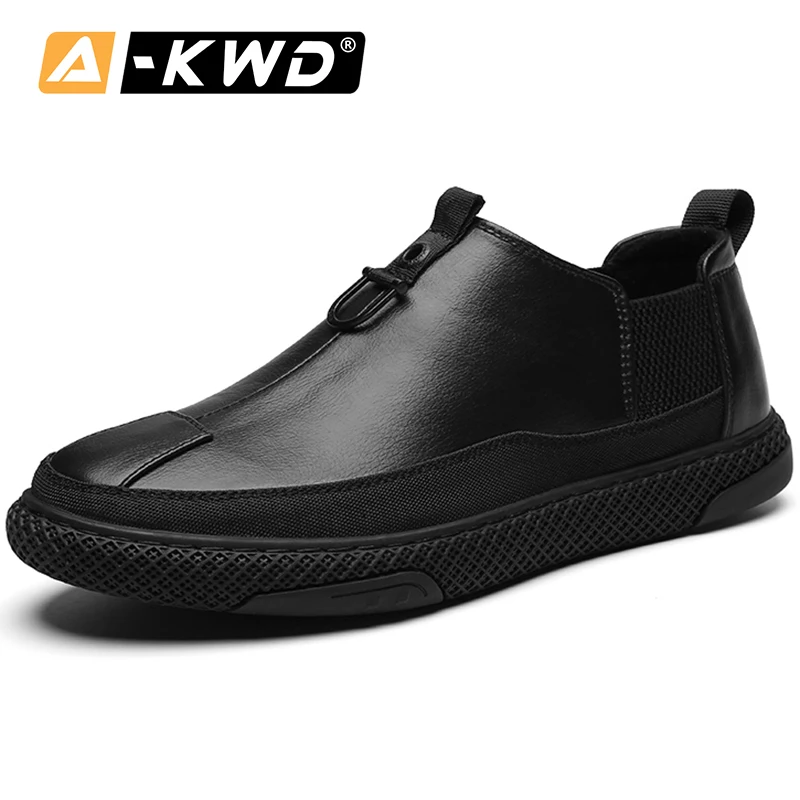 Fashion Men Loafer Black White Driving Shoes Slip-on Mens Shoes Casual Leather Men Shoes Loafers Man Shose Low Help Sneakers Men 
Fashion Men Loafer Black White Driving Shoes Slip-on Mens Shoes Casual Leather Men Shoes Loafers Man Shose Low Help Sneakers Men