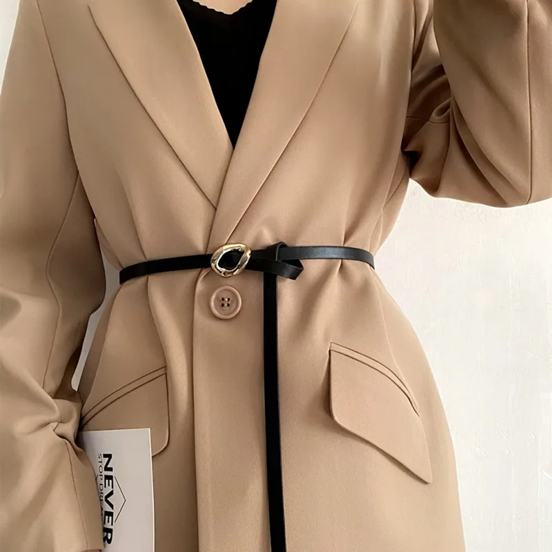 HOT No Pin Buckle Knot Belts For Women Punk Thin DIY Gold Buckle Knotted Strap Belts Fashion Super Long Soft Leather Waistbands
HOT No Pin Buckle Knot Belts For Women Punk Thin DIY Gold Buckle Knotted Strap Belts Fashion Super Long Soft Leather Waistbands