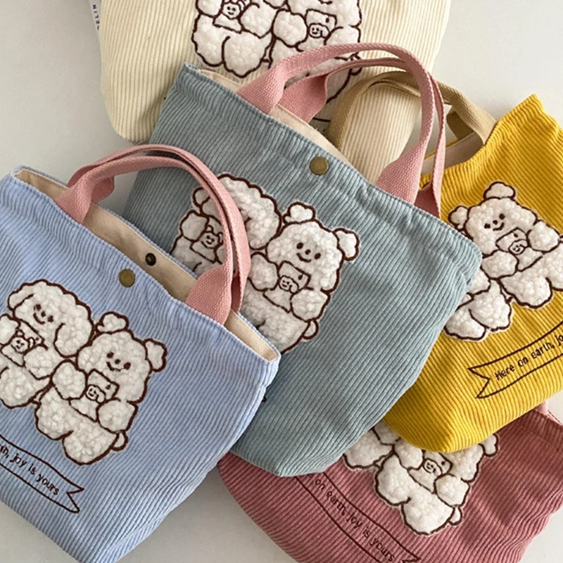 Женская Вельветовая сумка для покупок с мультяшным Кроликом, милая вышитая Студенческая сумка для девочек Bento, сумки для обеда, женская мале...
Женская Вельветовая сумка для покупок с мультяшным Кроликом, милая вышитая Студенческая сумка для девочек Bento, сумки для обеда, женская мале...