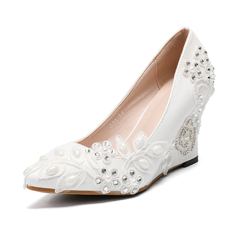 new slope heel shoes women's wedding shoes lace white flower water drill chain bridal shoes low heel large size wedding shoes
new slope heel shoes women's wedding shoes lace white flower water drill chain bridal shoes low heel large size wedding shoes