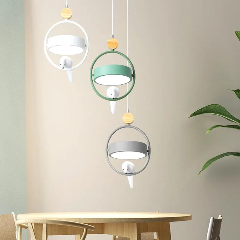 Nordic restaurant chandelier modern minimalist single head bird adjustable bar LED lamp counter kitchen lamp
Nordic restaurant chandelier modern minimalist single head bird adjustable bar LED lamp counter kitchen lamp