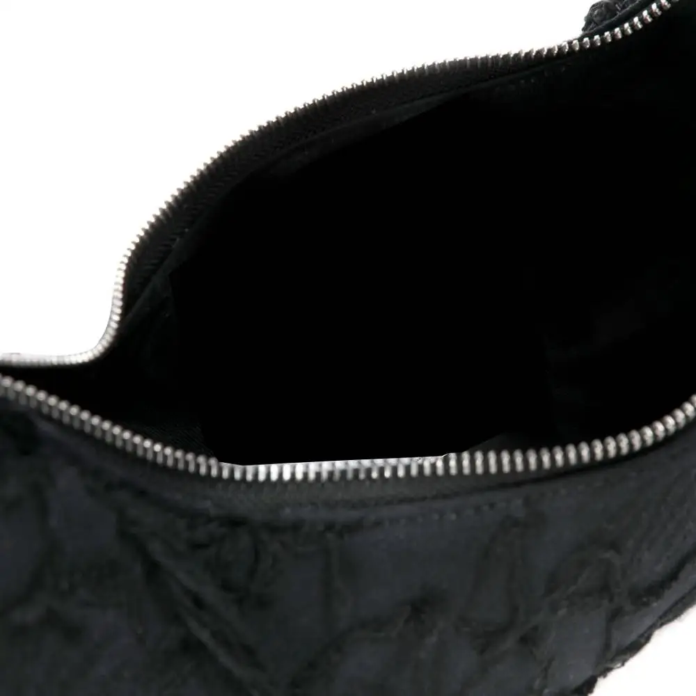 Japanese Contrast Stitching Tassel Retro Armpit Bag Female Baguette Bag Army Cloth Bag Denim Canvas Bag Stitching Shoulder Bag
Japanese Contrast Stitching Tassel Retro Armpit Bag Female Baguette Bag Army Cloth Bag Denim Canvas Bag Stitching Shoulder Bag