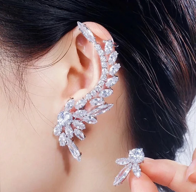 S925 Silver Post Exaggerated Earrings Asymmetric AB Version Water Drop Ear Bone Women's Zircon Earrings 210323-06 
S925 Silver Post Exaggerated Earrings Asymmetric AB Version Water Drop Ear Bone Women's Zircon Earrings 210323-06