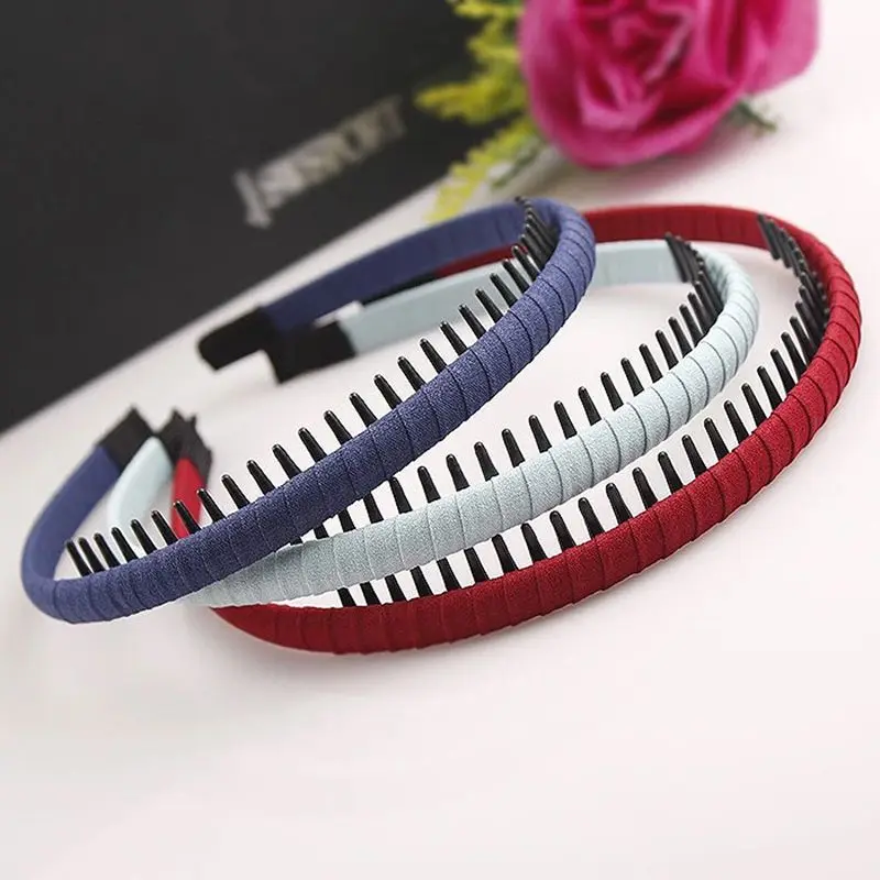 1 pc Korean Solid Cloth Headband with Teeth Girls Kids Hair Band For Women Hair Accessories 4 Colors Headware Useful Hair band
1 pc Korean Solid Cloth Headband with Teeth Girls Kids Hair Band For Women Hair Accessories 4 Colors Headware Useful Hair band