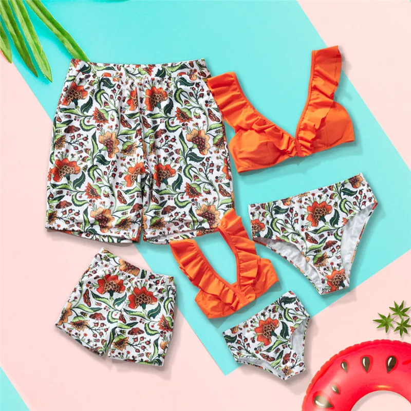Flower matching swimsuits women girl swimwear dad son swim trunks shorts boy bikini mommy and me family outfits look for couples
Flower matching swimsuits women girl swimwear dad son swim trunks shorts boy bikini mommy and me family outfits look for couples