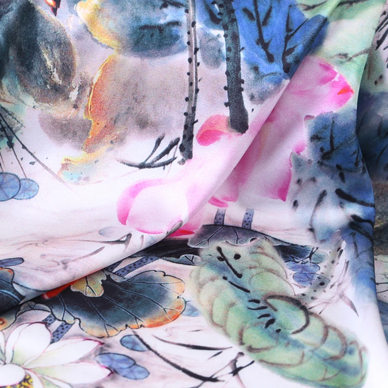 118*108CM 19MM 93% Silk & 7% Spandex Lotus Print Stretch Blue Silk Satin Fabric for Dress Cheongsam Shirt Jacket B229
118*108CM 19MM 93% Silk & 7% Spandex Lotus Print Stretch Blue Silk Satin Fabric for Dress Cheongsam Shirt Jacket B229