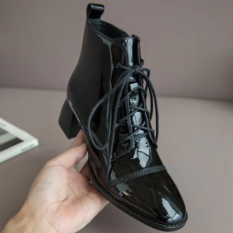 MLJUESE 2021 women soft ankle boots cow leather zippers boots winter short plush round toe high heels women boots
MLJUESE 2021 women soft ankle boots cow leather zippers boots winter short plush round toe high heels women boots