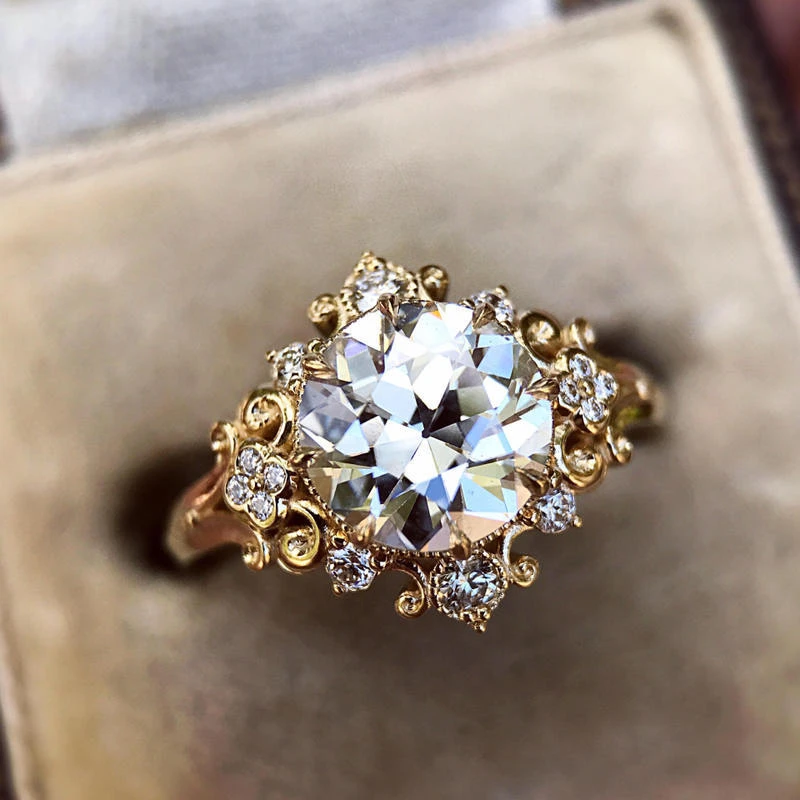 Golden Lace Victorian White Zircon Fashion Wedding Engagement Ring For Women Jewelry Hand Accessories
Golden Lace Victorian White Zircon Fashion Wedding Engagement Ring For Women Jewelry Hand Accessories