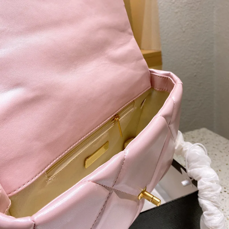 116183 2021 new fashion ladies all-match shoulder bag chain women's messenger bag bags for women purse cross body bag woman
116183 2021 new fashion ladies all-match shoulder bag chain women's messenger bag bags for women purse cross body bag woman