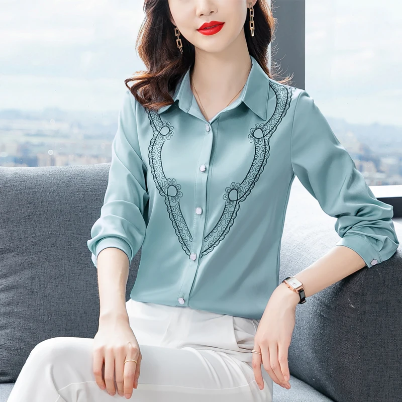 Autumn and Winter Women's Blouses New Top Long Sleeve Polo Shirt Fashion Casual Loose Girl Embroidered Satin Silk
Autumn and Winter Women's Blouses New Top Long Sleeve Polo Shirt Fashion Casual Loose Girl Embroidered Satin Silk