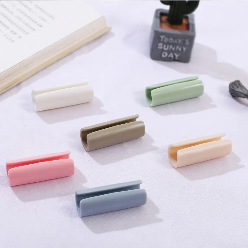 8pcs Multi Function Transparent Sheet Clip Mattress Anti Slip Holder Buckle Seamless Clip Invisible Clip Fixing Buckle Bedroom
8pcs Multi Function Transparent Sheet Clip Mattress Anti Slip Holder Buckle Seamless Clip Invisible Clip Fixing Buckle Bedroom