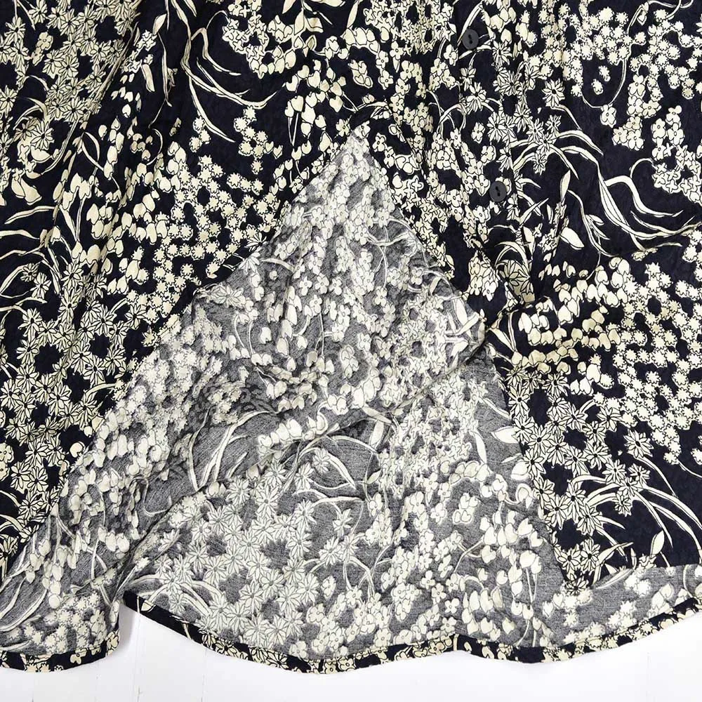 Women Retro Floral Print V-Neck Mini Dress 2021 New Summer Puff Sleeve Ladies Single-Breasted Elastic Waist Slim Short Robes
Women Retro Floral Print V-Neck Mini Dress 2021 New Summer Puff Sleeve Ladies Single-Breasted Elastic Waist Slim Short Robes