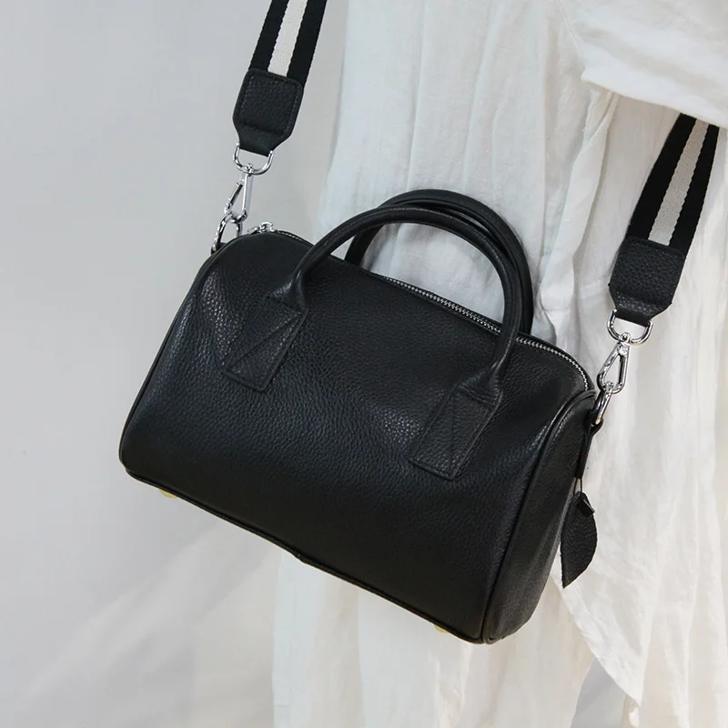 Top-handle Bags Luxury Designer Handbags Women Genuine Leather Shoulder Crossbody Bag Fashion Simple Female Solid Brand Hand Bag
Top-handle Bags Luxury Designer Handbags Women Genuine Leather Shoulder Crossbody Bag Fashion Simple Female Solid Brand Hand Bag