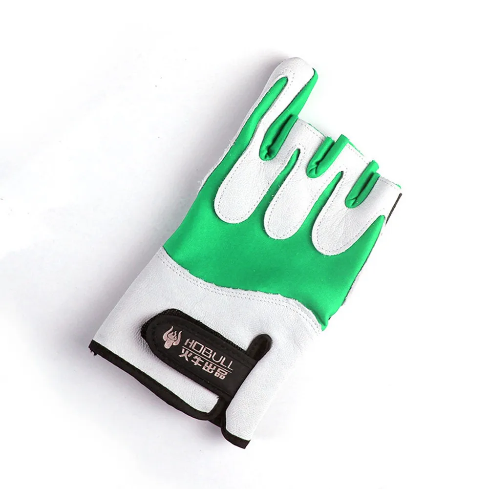 1PC Fishing Gloves Outdoor Sport Winter Flying Knock Gloves 4 Half-Finger Breathable PU Leather Fishing Equipment
1PC Fishing Gloves Outdoor Sport Winter Flying Knock Gloves 4 Half-Finger Breathable PU Leather Fishing Equipment
