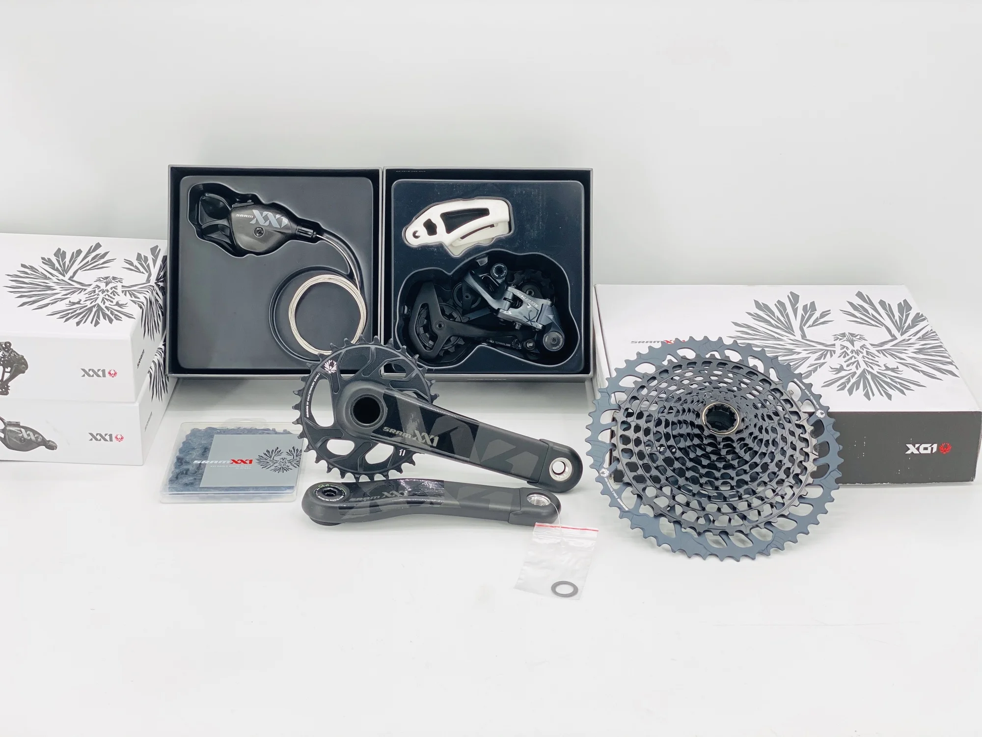 SRAM xx1 Eagle-зубчатый диск из углеродного волокна, 12 Скоростей, GXP, маховик заднего переключателя
SRAM xx1 Eagle-зубчатый диск из углеродного волокна, 12 Скоростей, GXP, маховик заднего переключателя