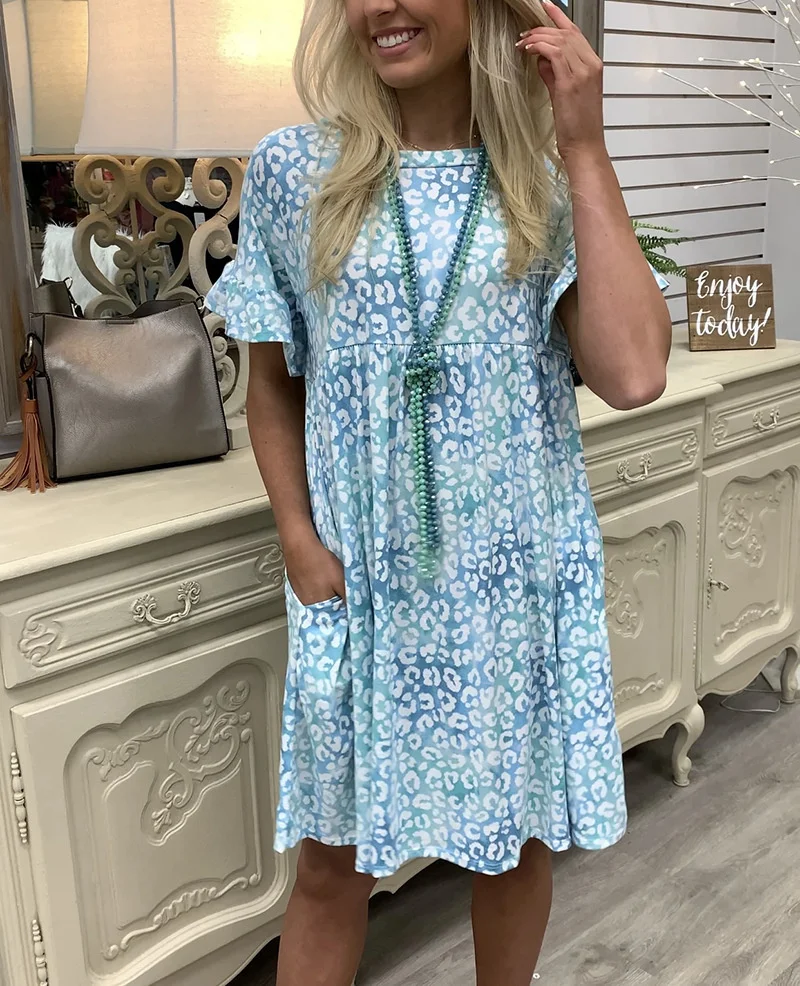 2021 Summer Dress Women Leopard Print Casual Beach Dresses For Women O-neck Pocket Short Sleeve Sundress Dress
2021 Summer Dress Women Leopard Print Casual Beach Dresses For Women O-neck Pocket Short Sleeve Sundress Dress