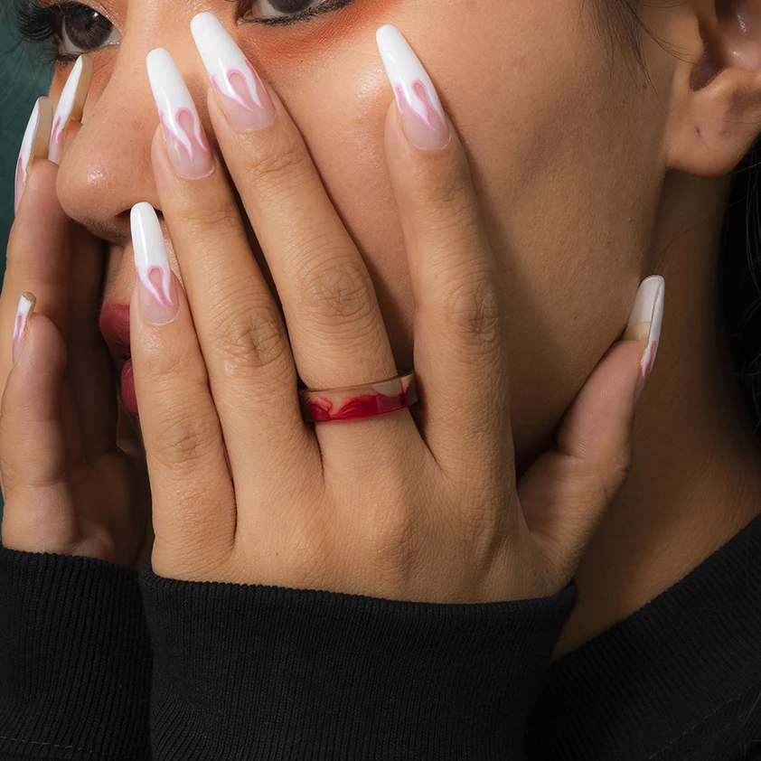 Ingemark Unique Red Printed Acrylic Resin Ring for Women Korean Geometric Round Size 8 Water Proof High Quality y2k Jewelry New
Ingemark Unique Red Printed Acrylic Resin Ring for Women Korean Geometric Round Size 8 Water Proof High Quality y2k Jewelry New