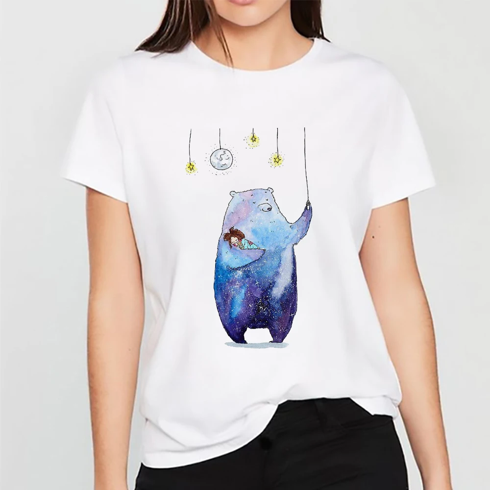 Футболка женская с коротким рукавом, простой базовый топ свободного покроя, модная рубашка с мультяшным рисунком, белый цвет, на лето
Футболка женская с коротким рукавом, простой базовый топ свободного покроя, модная рубашка с мультяшным рисунком, белый цвет, на лето