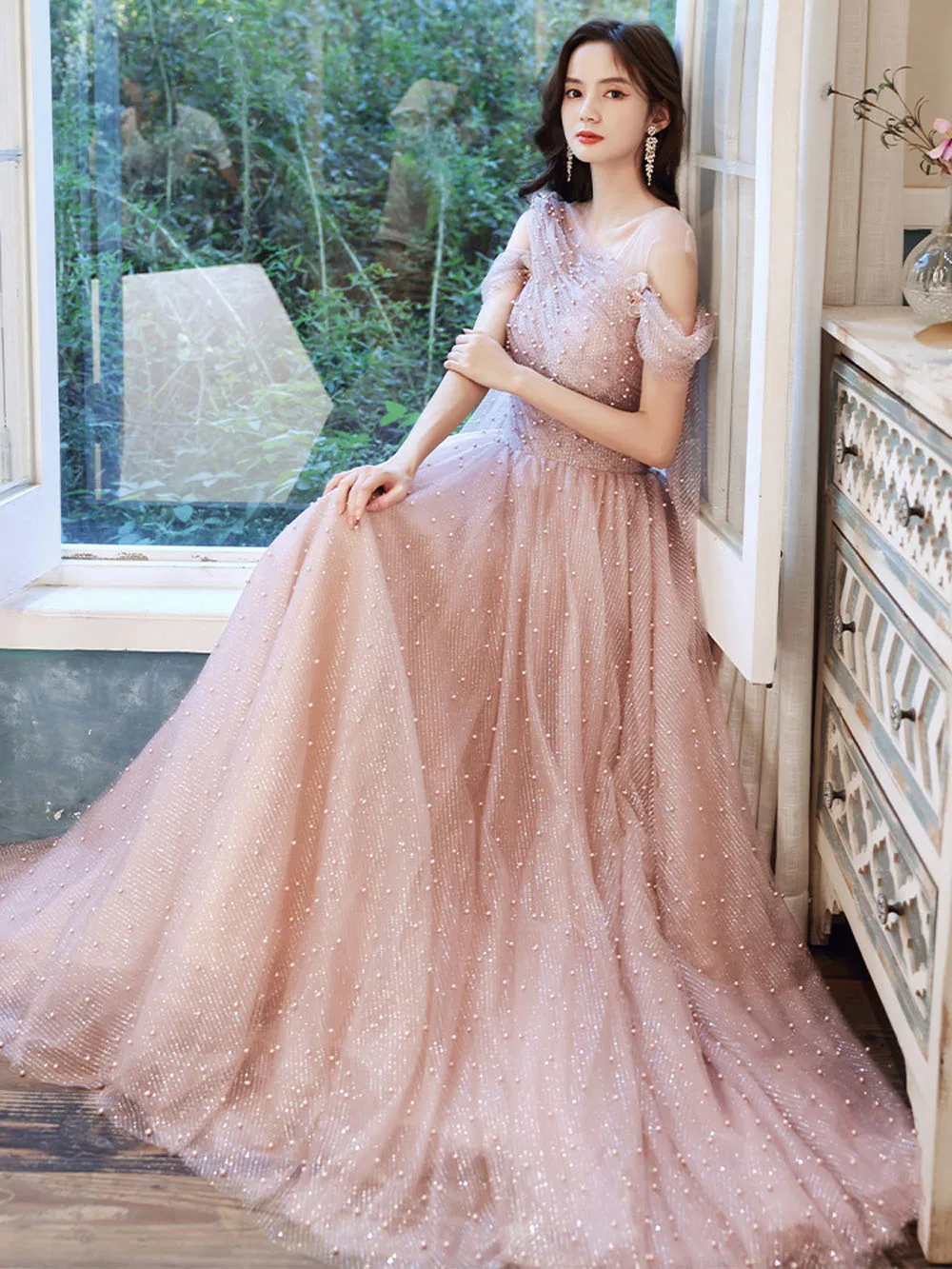 Pink evening dress 2021 spring and summer new banquet temperament celebrity minority birthday show Fairy Dress
Pink evening dress 2021 spring and summer new banquet temperament celebrity minority birthday show Fairy Dress