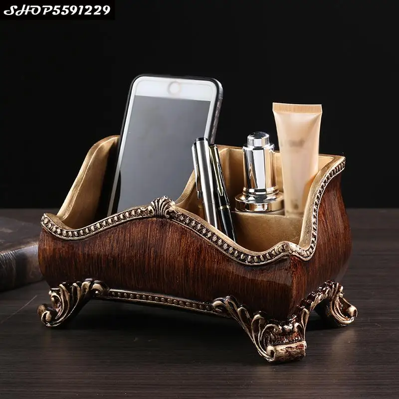 European-style Retro Multi-function Remote Control Cosmetics Sundries Storage Box American Simple Living Room Bedroom Decoration
European-style Retro Multi-function Remote Control Cosmetics Sundries Storage Box American Simple Living Room Bedroom Decoration