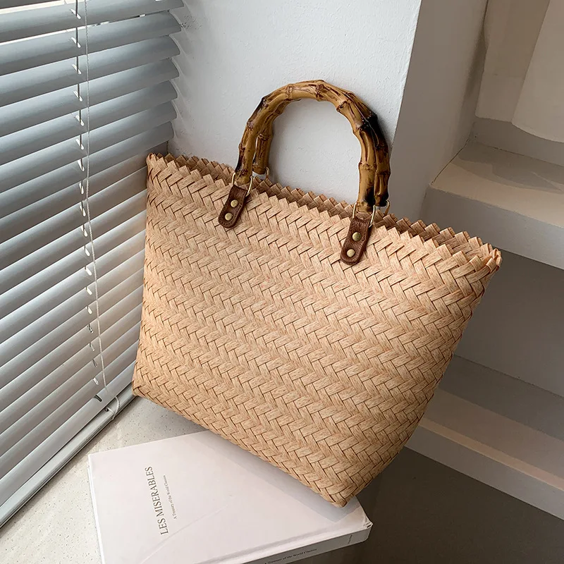 Large-capacity Textured Handbag 2021 Brand New Trendy Design Straw Woven Bag Female Bag Wild Fashion Portable Tote Bag
Large-capacity Textured Handbag 2021 Brand New Trendy Design Straw Woven Bag Female Bag Wild Fashion Portable Tote Bag