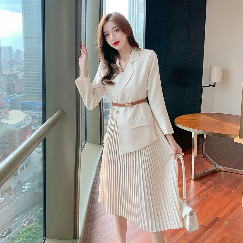 Korean Chic Temperament Notched Neck Patchwork Fake Two-Piece Pleated Dress Long Vintage Vestidos Gentle Slim
Korean Chic Temperament Notched Neck Patchwork Fake Two-Piece Pleated Dress Long Vintage Vestidos Gentle Slim