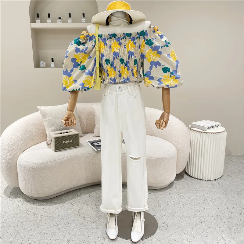 Women's Clothing Summer 2021 Niche Design Fashion New High Waist Slim Casual Pants White Holes Jeans
Women's Clothing Summer 2021 Niche Design Fashion New High Waist Slim Casual Pants White Holes Jeans