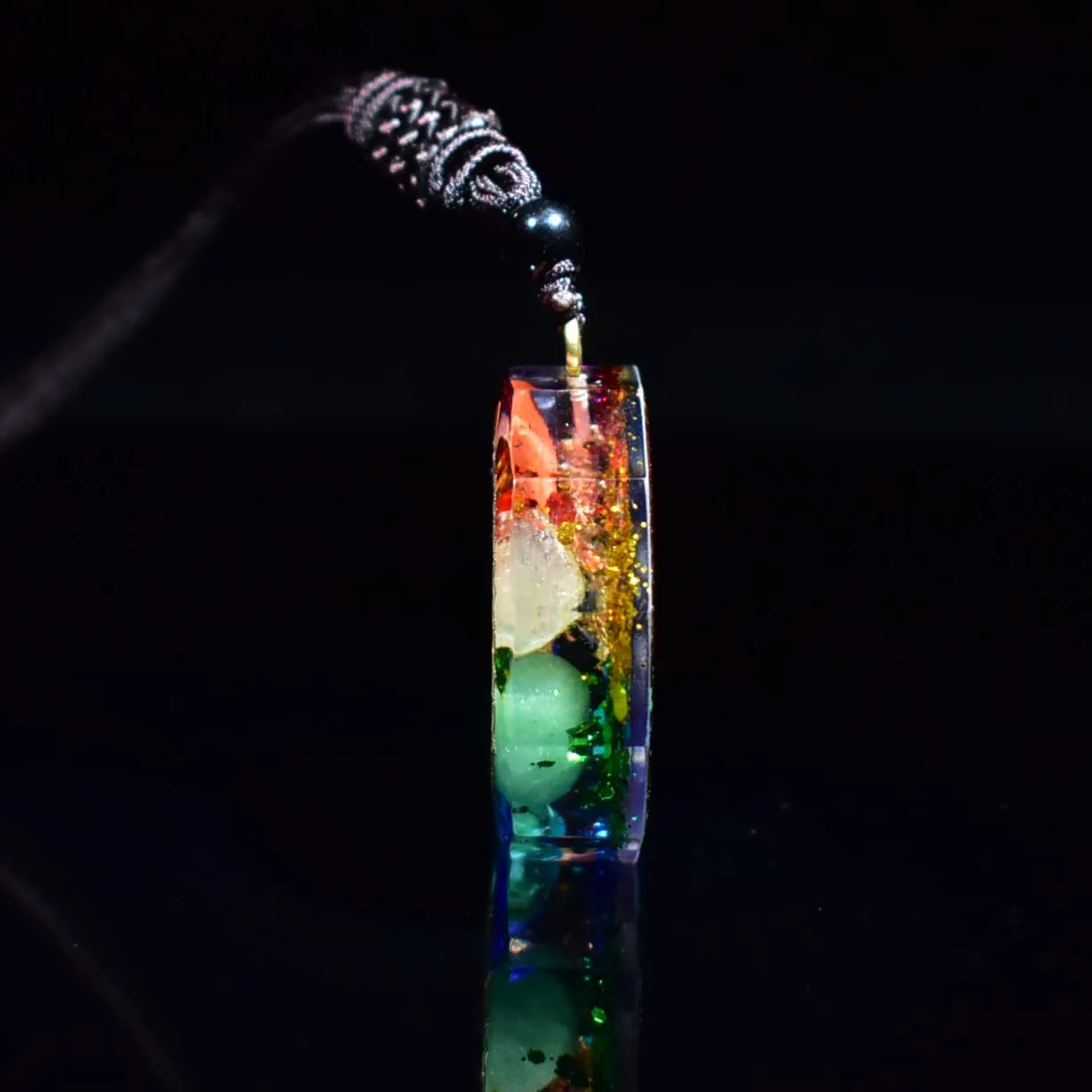 Orgone 7 Chakra Healing Energy Necklace Orgonite Pendant Meditation Reiki Balance Energy necklace healing crystals pendant
Orgone 7 Chakra Healing Energy Necklace Orgonite Pendant Meditation Reiki Balance Energy necklace healing crystals pendant