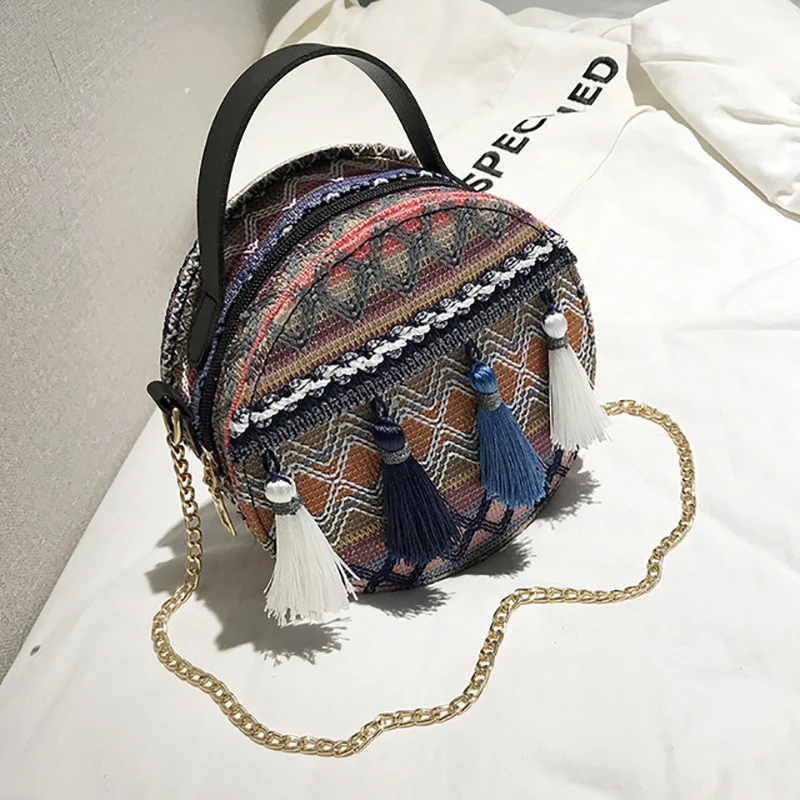 Female National Style Shoulder Bag 2021 New Wild Multifunctional Tassel Crossbody Bags Personality Round Handbag For Teen Girls
Female National Style Shoulder Bag 2021 New Wild Multifunctional Tassel Crossbody Bags Personality Round Handbag For Teen Girls