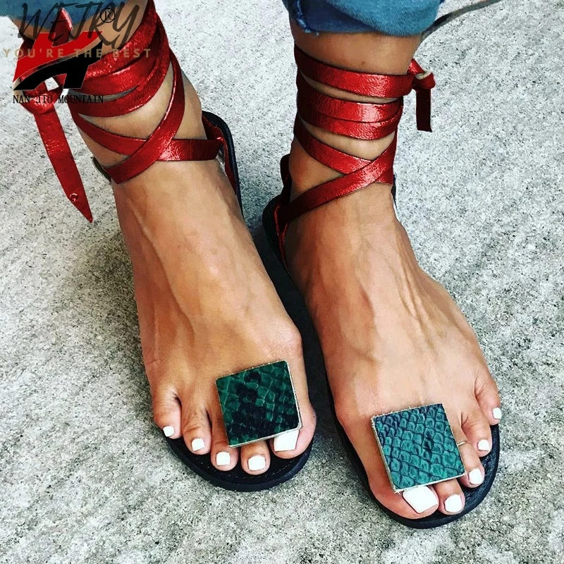 2020 New Women's Sandals Flat Bottom Toe Love Ankle Strap Fashion Shoes women Black Lightweight Sole
2020 New Women's Sandals Flat Bottom Toe Love Ankle Strap Fashion Shoes women Black Lightweight Sole