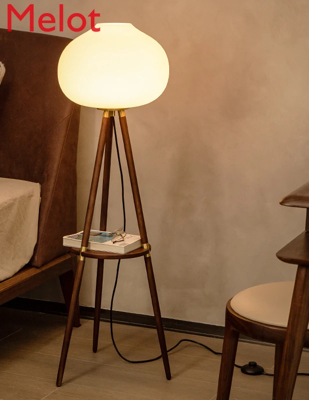 Nordic Design Sense Sofa Edge Floor Lamp Storage Rack Integrated Japanese Eye Protection Vertical Table Lamp
Nordic Design Sense Sofa Edge Floor Lamp Storage Rack Integrated Japanese Eye Protection Vertical Table Lamp