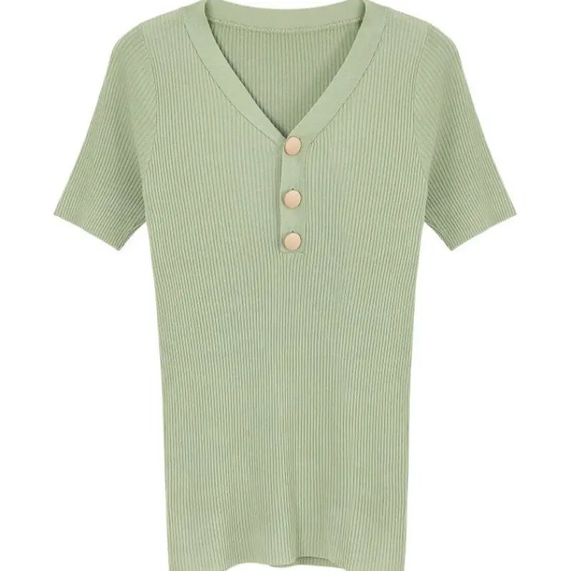 2021 new summer V-neck knitted T-shirt female button slim elastic short sleeve top
2021 new summer V-neck knitted T-shirt female button slim elastic short sleeve top