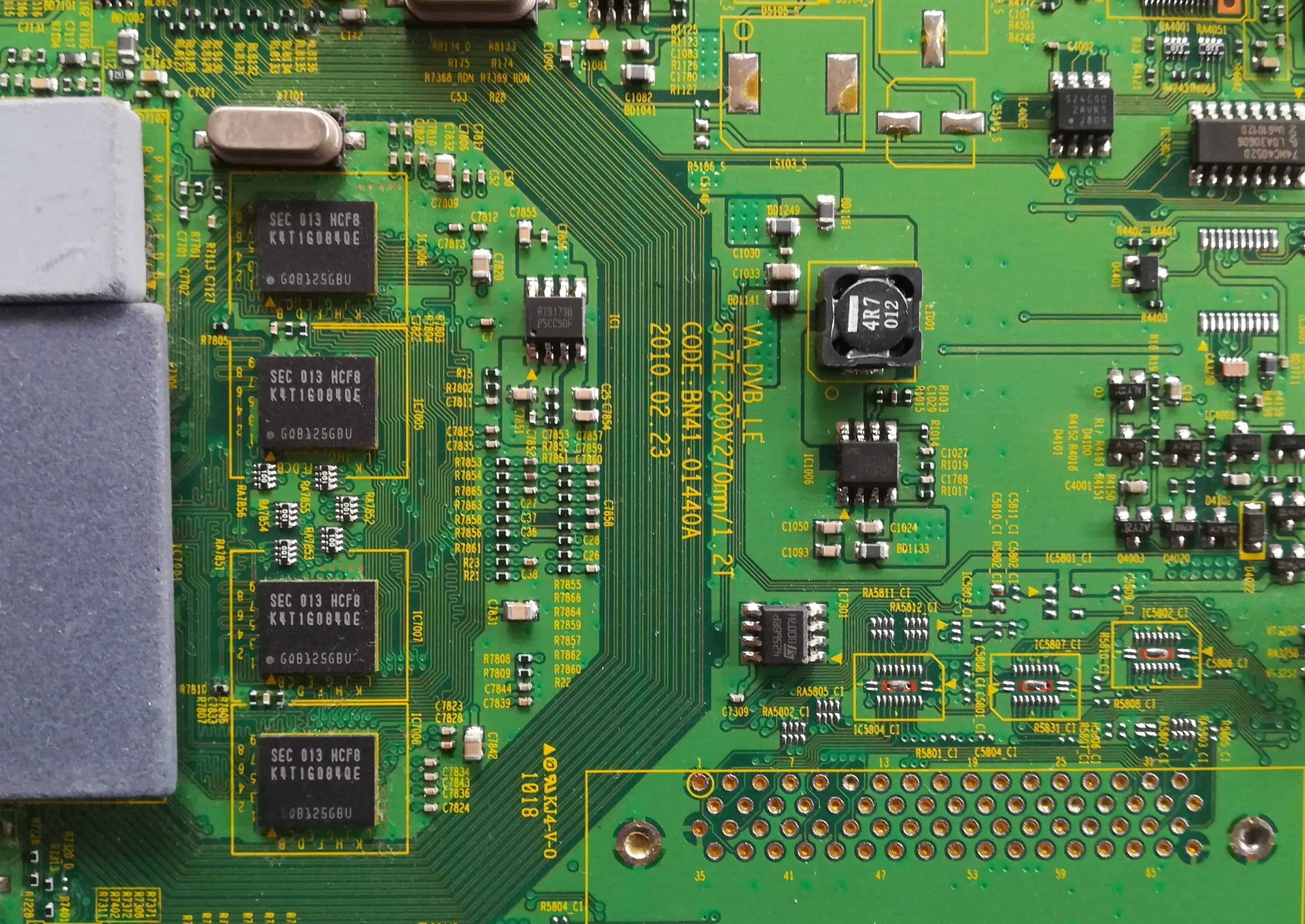 Original logic circuit board main board ua40c6200vf main board bn41-01440a screen ltf400hj05 circuit board 
Original logic circuit board main board ua40c6200vf main board bn41-01440a screen ltf400hj05 circuit board