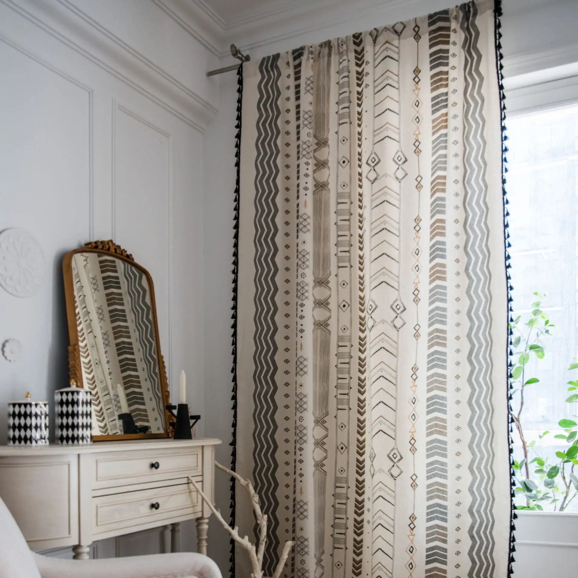 Yaapeet 1pc Bohemia Curtains Tassel Geometric Window Drapes Retro Bohemia Window Curtains for Living Room Geometric Home Decor
Yaapeet 1pc Bohemia Curtains Tassel Geometric Window Drapes Retro Bohemia Window Curtains for Living Room Geometric Home Decor