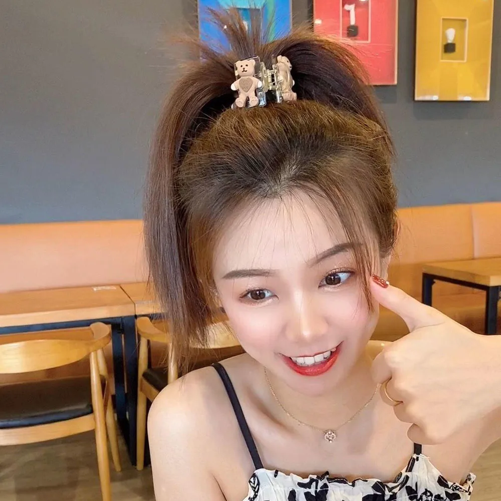 Заколка для волос в Корейском стиле с изображением милого медведя
Заколка для волос в Корейском стиле с изображением милого медведя