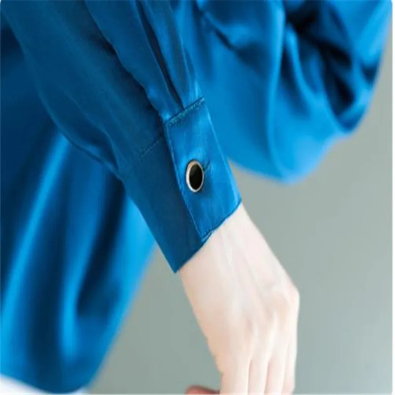 2020 New Spring Women Office Lady Blouse Formal Career Long Sleeve Tops Female Silk Surface V-Neck Shirts Women Plus Size H329
2020 New Spring Women Office Lady Blouse Formal Career Long Sleeve Tops Female Silk Surface V-Neck Shirts Women Plus Size H329