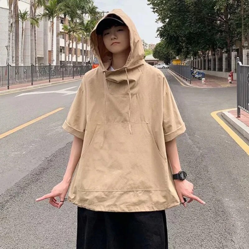 Hooded T-shirt Men Korean Fashion Big Pocket Casual T-shirt Men Loose T-shirt Streetwear Hip-hop Short-sleeved T-shirt Men
Hooded T-shirt Men Korean Fashion Big Pocket Casual T-shirt Men Loose T-shirt Streetwear Hip-hop Short-sleeved T-shirt Men