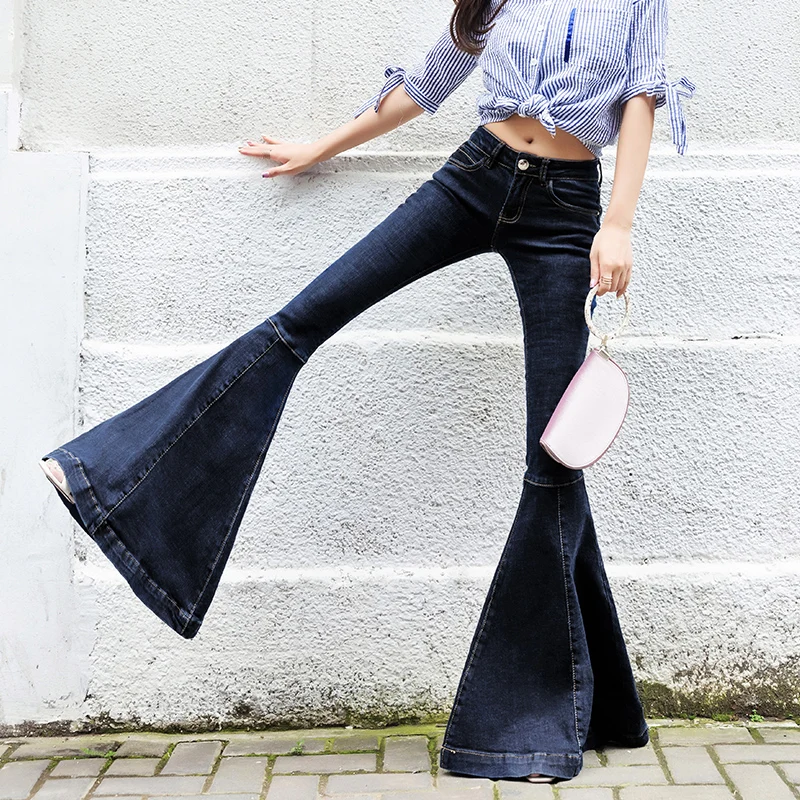 2020 spring fall women fashion vintage mid waist solid flare jeans wide leg big bell bottom long slim denim trousers Y678
2020 spring fall women fashion vintage mid waist solid flare jeans wide leg big bell bottom long slim denim trousers Y678