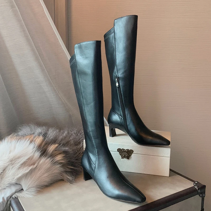 New winter Mid-Calf boots Genuine leather Women boots Fashion boots stretch warm cowhide western snow Female boots Women shoes
New winter Mid-Calf boots Genuine leather Women boots Fashion boots stretch warm cowhide western snow Female boots Women shoes