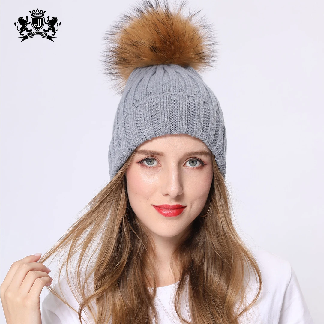 

2020 New Winter Hat For Women Warm Beanie Hats Real Raccoon Fur Ladies Knitted Hat Detachable Pompon Caps Female Beanie Hats