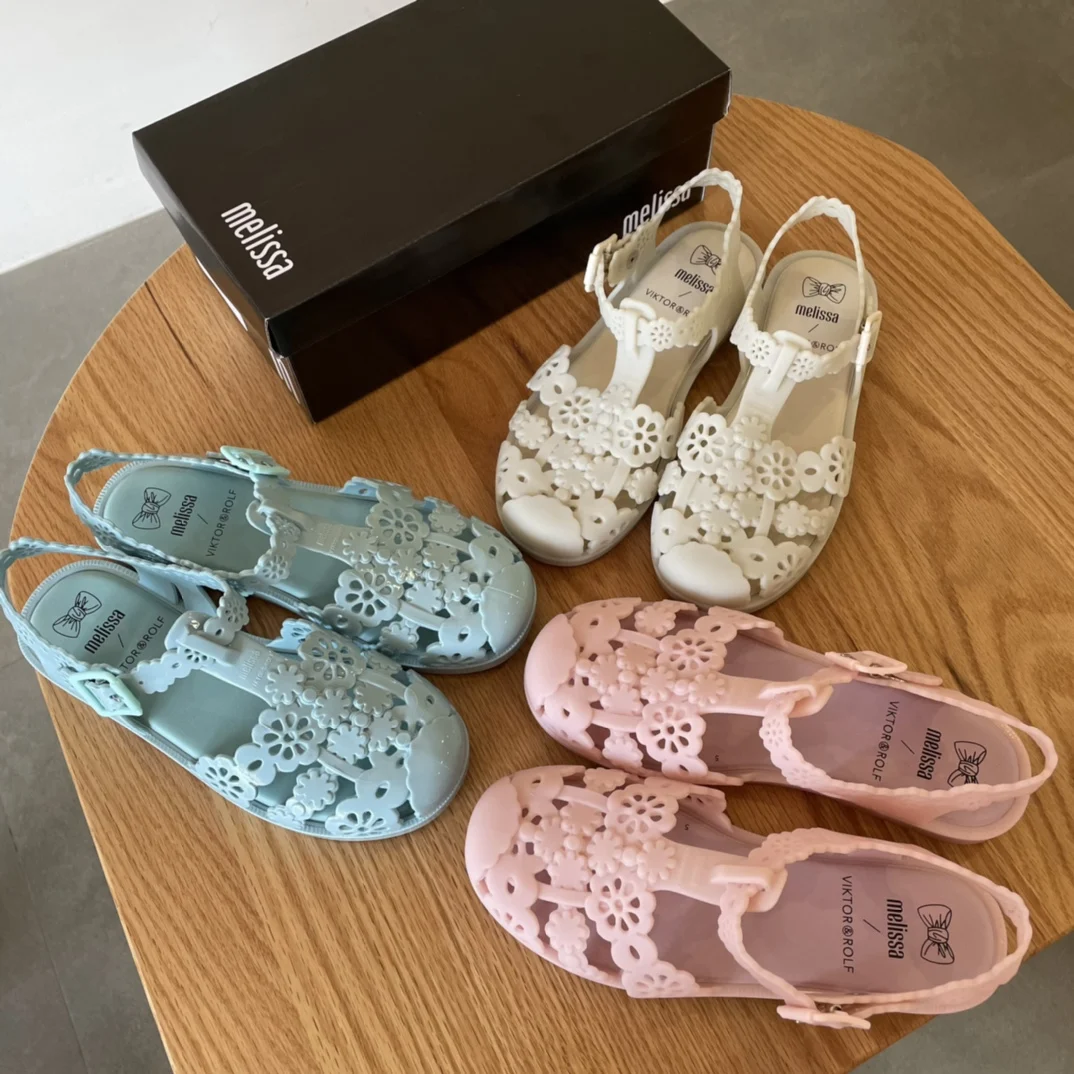 Melissa Women Flat Sandals Gladiator Open Toe Buckle Soft Jelly Sandals Female Casual Summer Flat Platform For Girl Beach Shoes
Melissa Women Flat Sandals Gladiator Open Toe Buckle Soft Jelly Sandals Female Casual Summer Flat Platform For Girl Beach Shoes