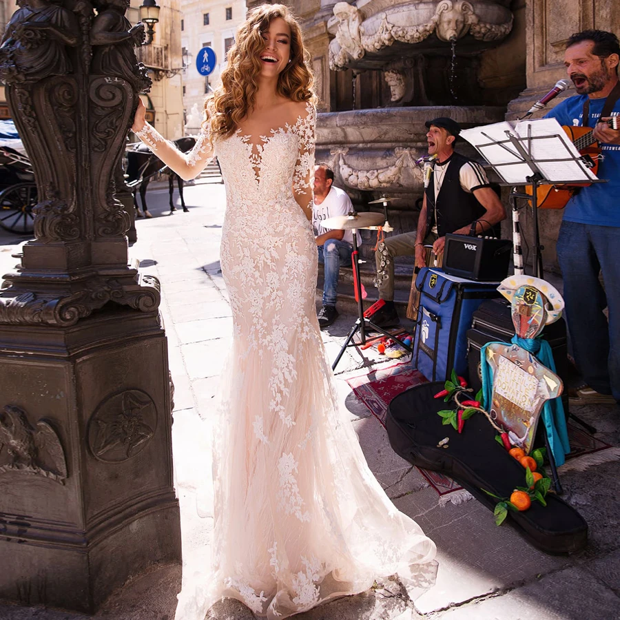 New Sexy white Lace Mermaid Wedding Dresses Custom Design Long Sleeve Scoop Neck Applique Bridal Gowns Vestidos De Novia
New Sexy white Lace Mermaid Wedding Dresses Custom Design Long Sleeve Scoop Neck Applique Bridal Gowns Vestidos De Novia