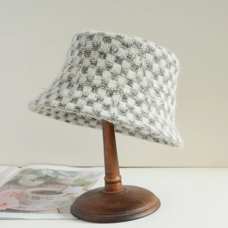 Fashion Bucket Hats For Women Autumn Winter Flat Top Panama Hat Plaid Casual Soft Wool Hat Sun rotection Sunhat Female Cap
Fashion Bucket Hats For Women Autumn Winter Flat Top Panama Hat Plaid Casual Soft Wool Hat Sun rotection Sunhat Female Cap