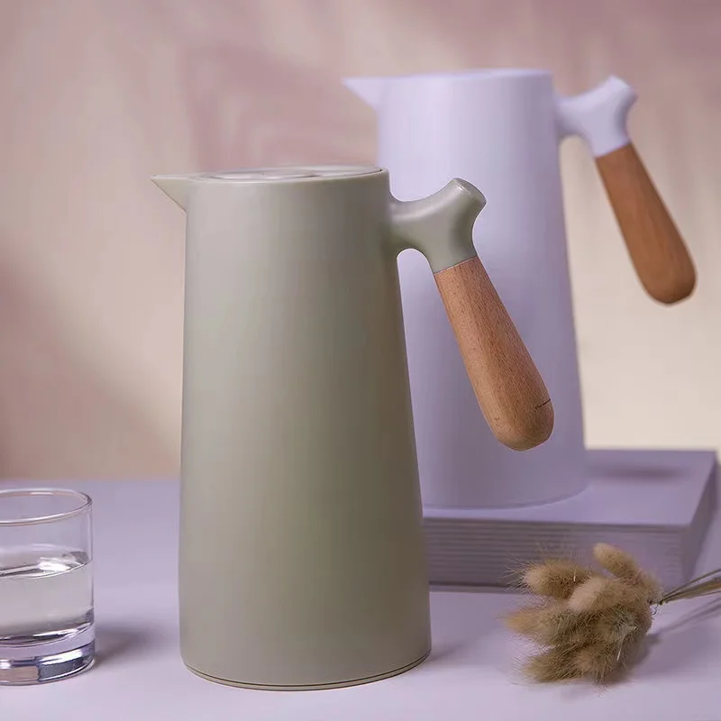 1000ML Large Insulation Kettle Hot Water Bottle With Handle Nordic Style Large Capacity Thermos Teapot Household Coffee Pot
1000ML Large Insulation Kettle Hot Water Bottle With Handle Nordic Style Large Capacity Thermos Teapot Household Coffee Pot